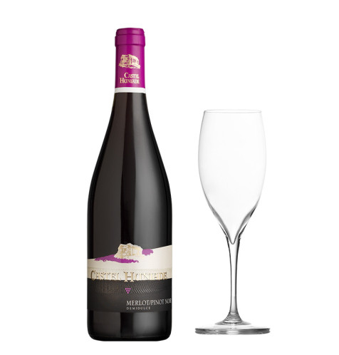 Castel Huniade Merlot & Pinot Noir, demidulce 750ml